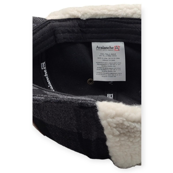 New Mens Avalanche Snapback Cap Hat - Picture 6 of 6